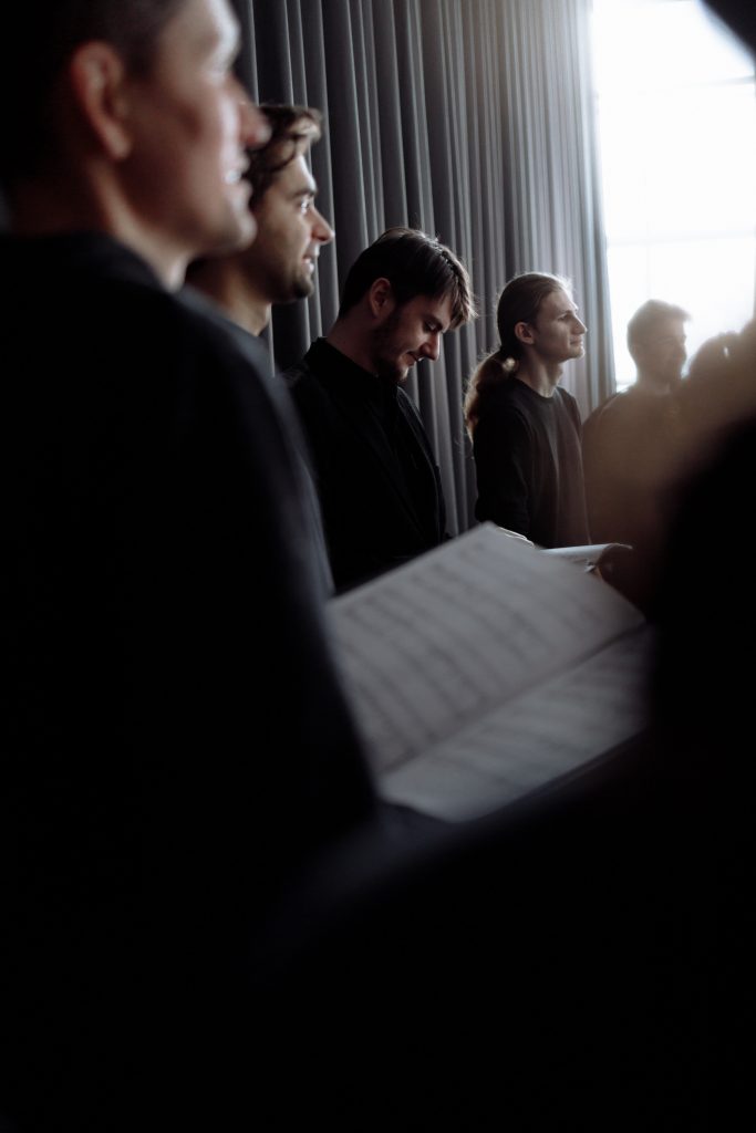 Ensayo de coro Studio Chorale