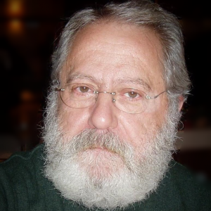 Compositor Fidel González